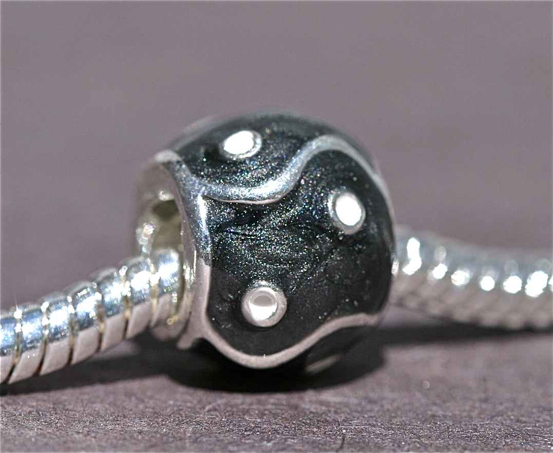 Pearl gray enamel bead