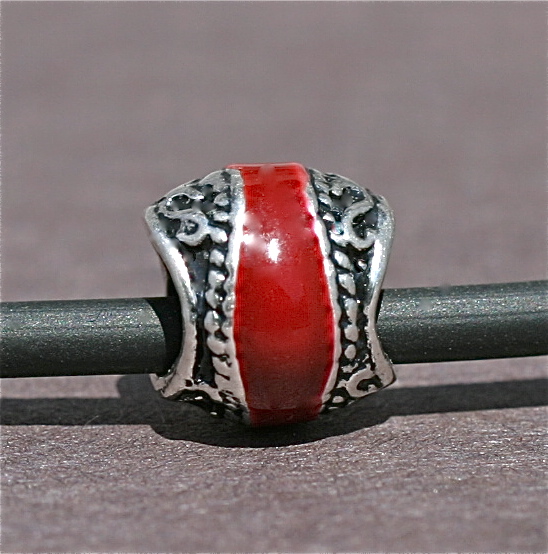 Silver/Red Horn bead